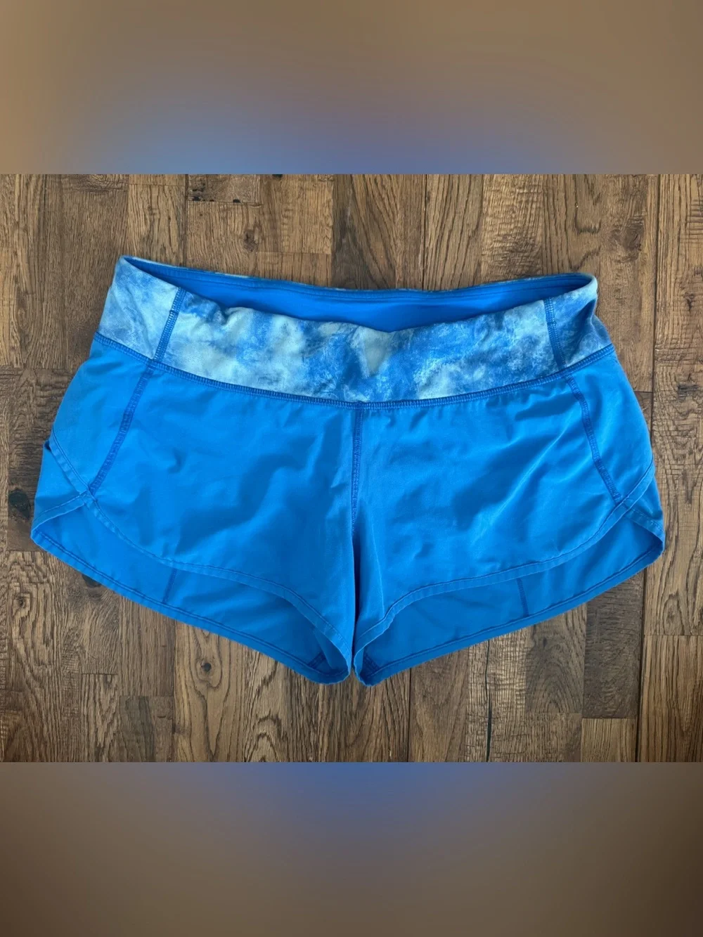 Lululemon‎ Speed Short Pipe Dream Blue Tidal Trip Women's Size 8 W7578S C